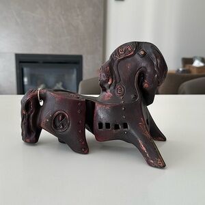 Horse figurine